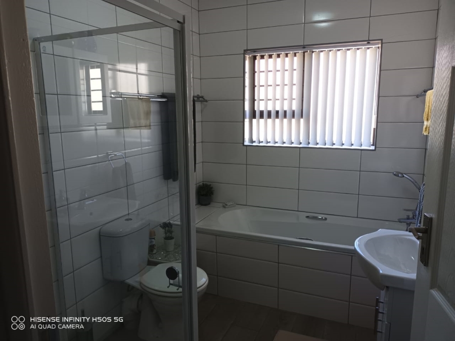 3 Bedroom Property for Sale in Groot Brakrivier Central Western Cape